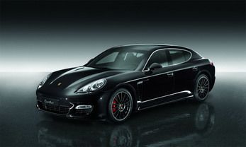 بورش Panamera Turbo Front Angle High View