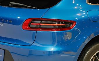 Macan S Tail light