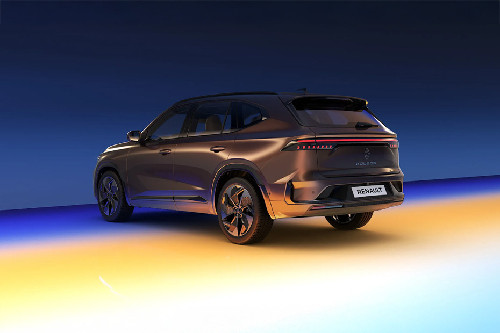 Rear Cross Side View of Renault Koleos