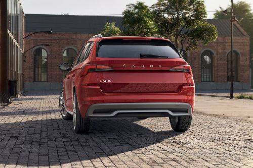 Full Rear View of سكودا كاميِك (2021-2023)