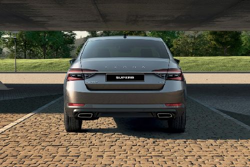 Full Rear View of Skoda Superb