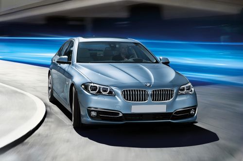 Active Hybrid 5 Medium Angle Front View