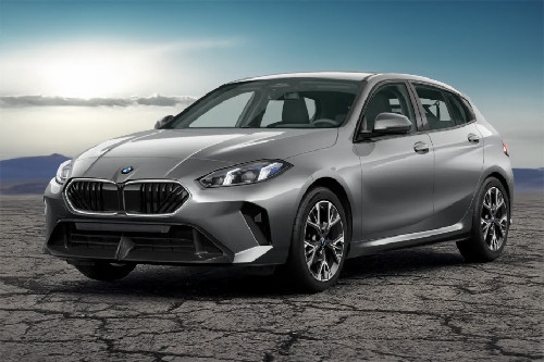 BMW  1 Series Front angle low view BMW  1 Series Front angle low view