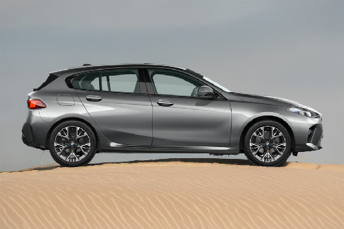 1 Series Medium Angle Front View