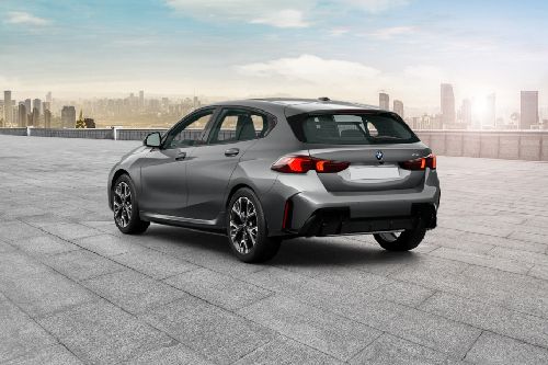 Rear Cross Side View of BMW 1 Series