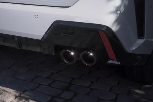 Exhaust Pipe of بي إم دبليو الفئة الثانية جران كوبيه