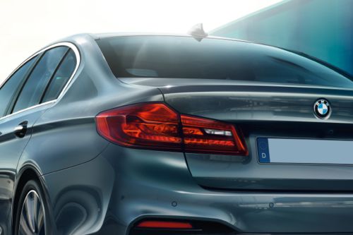 5 Series Sedan Tail light