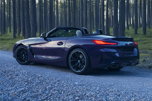 Rear Cross Side View of بي إم دبليو Z4