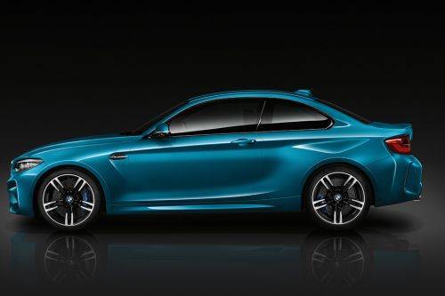 M2 Competition Side view