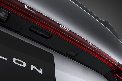 Avalon (2022-2023) Reverse Parking Camera