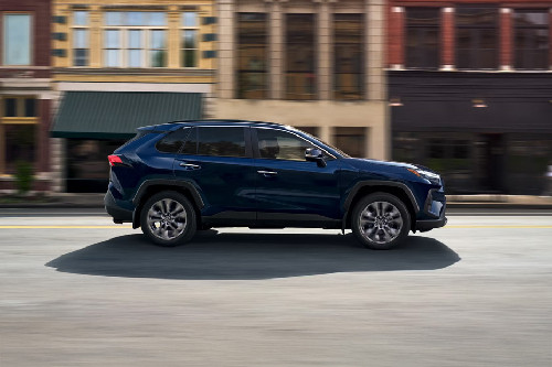 RAV4  Medium Angle Front View