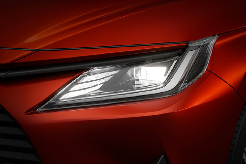 يارس 2023 Headlight