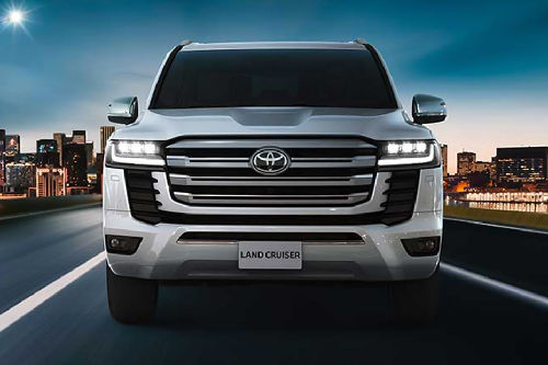 Full Front View of Land Cruiser 300