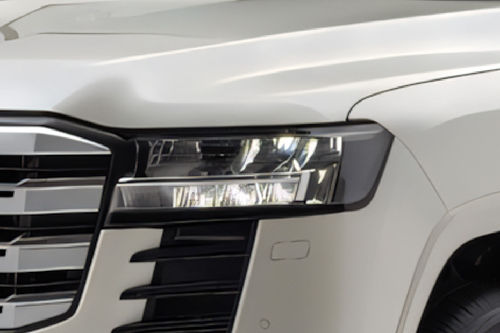 لاند كروزر HEV ماكس Headlight