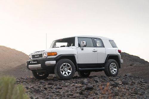Toyota FJ Cruiser (2022-2023)