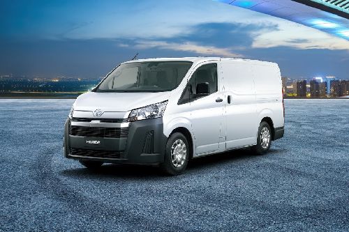 Toyota  Hiace Front angle low view
