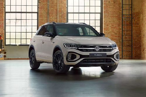 Volkswagen T Roc Front Cross Side View