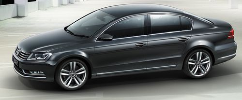Passat (2012-2021) Side view