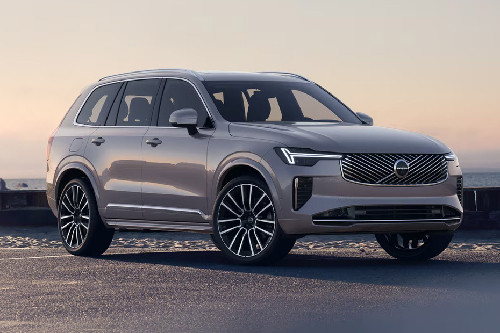 Volvo XC90 Front Medium View