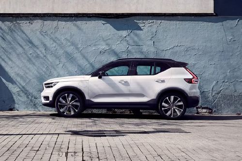 Volvo XC40 Recharge Full Side View