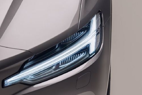 V60 Recharge Headlight