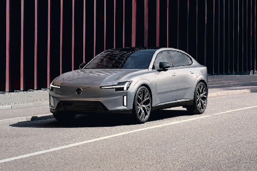 Volvo  ES90 Front angle low view