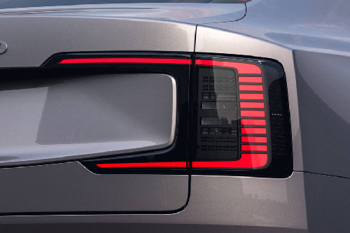 ES90 Tail light