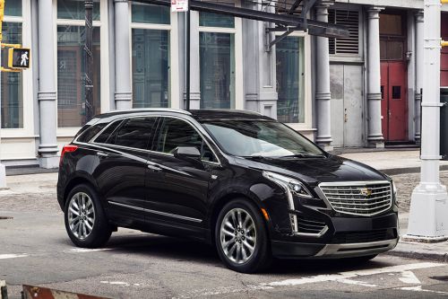 Cadillac XT5 (2021-2023) Front Cross Side View