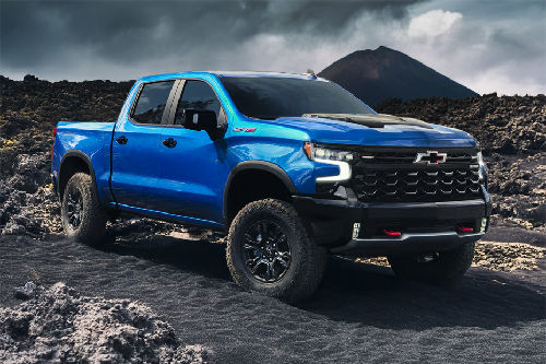 Chevrolet Silverado LD Front Medium View