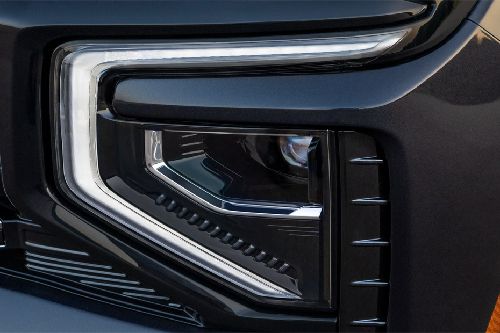 Suburban 2025 Headlight