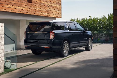 Rear Cross Side View of Chevrolet Suburban