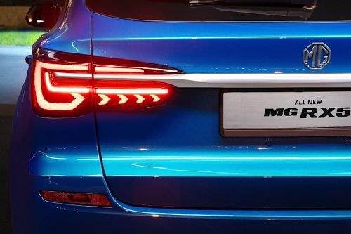 RX5 Tail light