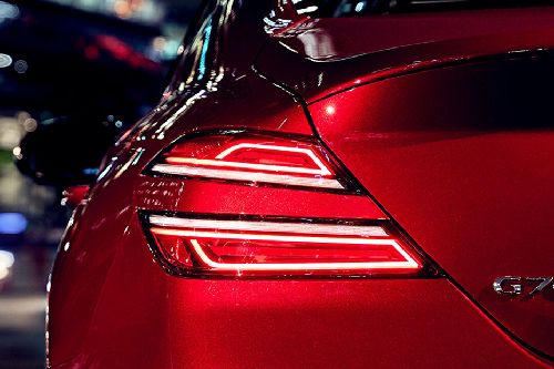 جي 70 Tail light