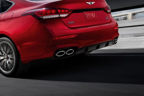 Exhaust Pipe of جينيسيس G80 SPORT