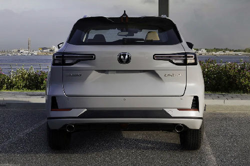 Full Rear View of Changan UNI-S