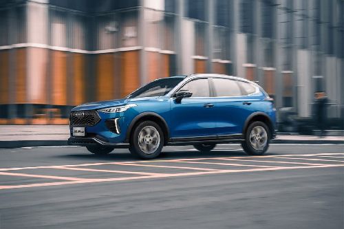 Haval  Jolion Pro Front angle low view