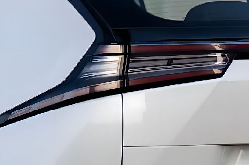 GS4 Tail light