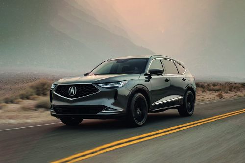 اكيورا  MDX Front angle low view
