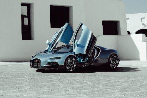 بوغاتي   توربيون Front angle low view