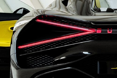Mistral Tail light