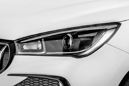 أريزو 5 برو Headlight