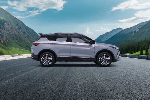 كولراي Medium Angle Front View
