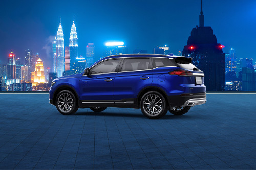 Rear Cross View of Geely Azkarra