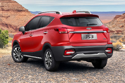 Rear Cross Side View of JAC JS3