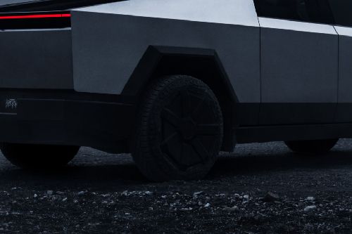 سايبرتراك Wheel