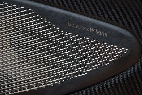Speakers View of أستون مارتن DB12