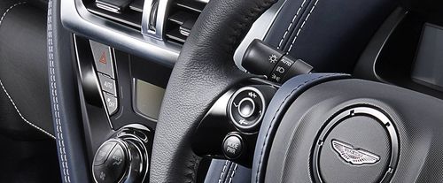 أستون مارتن Cygnet Multi Function Steering