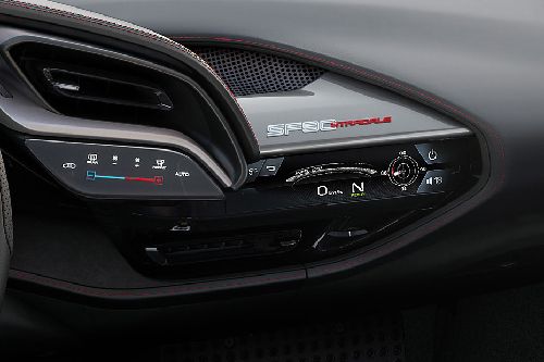 Front AC Controls of Ferrari SF90 Stradale(2020-2022)
