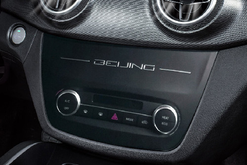 Front AC Controls of بايك إي يو ٥