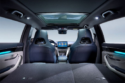 Folding Seats of بي واي دي سونج بلس